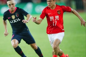 里程碑夜！门兴格拉德巴赫单刀错失，亚冠加时末段刷纪录，赛场秩序良好，年轻球员得到机会的简单介绍