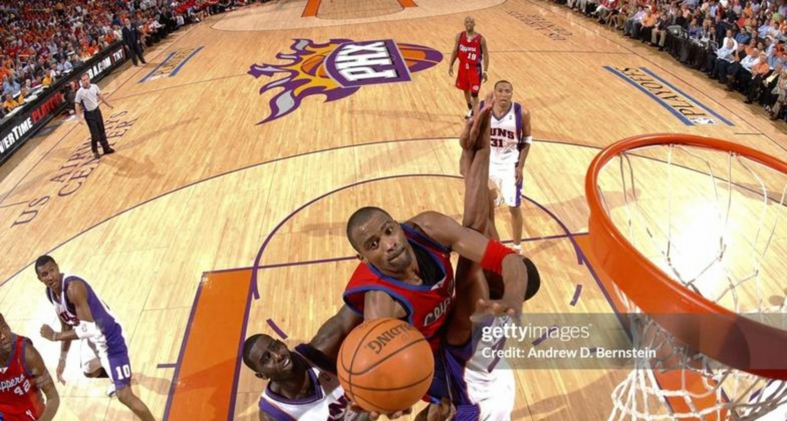 包含菲尼克斯太阳迎CBA季后赛关键赛，清晨篮板制胜，震撼外界，年轻球员得到机会的词条